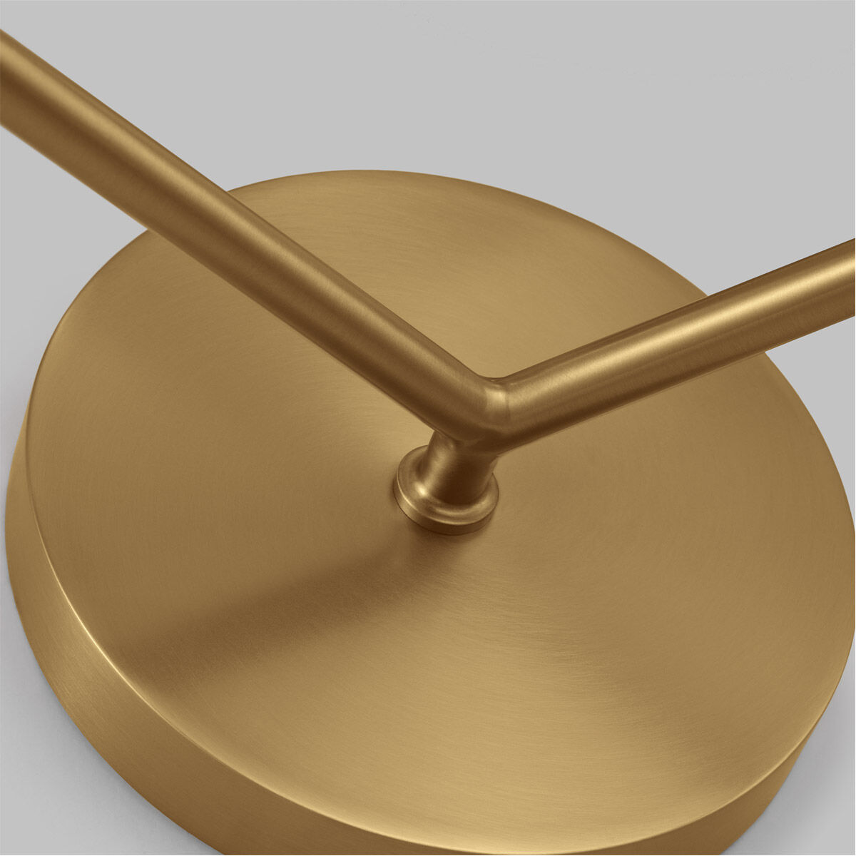 kate spade new york Monroe Wall Sconce Wall Light in Burnished Brass / Gloss White